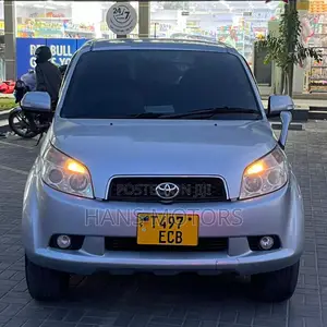Toyota Rush 2006 Silver