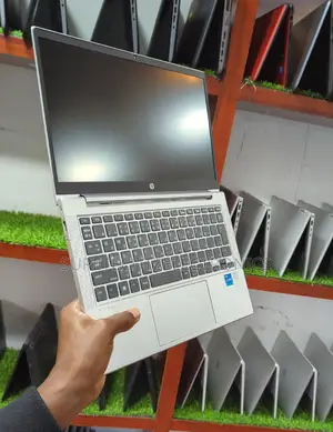 Laptop HP ProBook 430 G8 8GB Intel Core i3 SSD 128GB