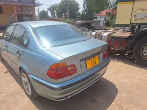 BMW 318i 2000 Gray
