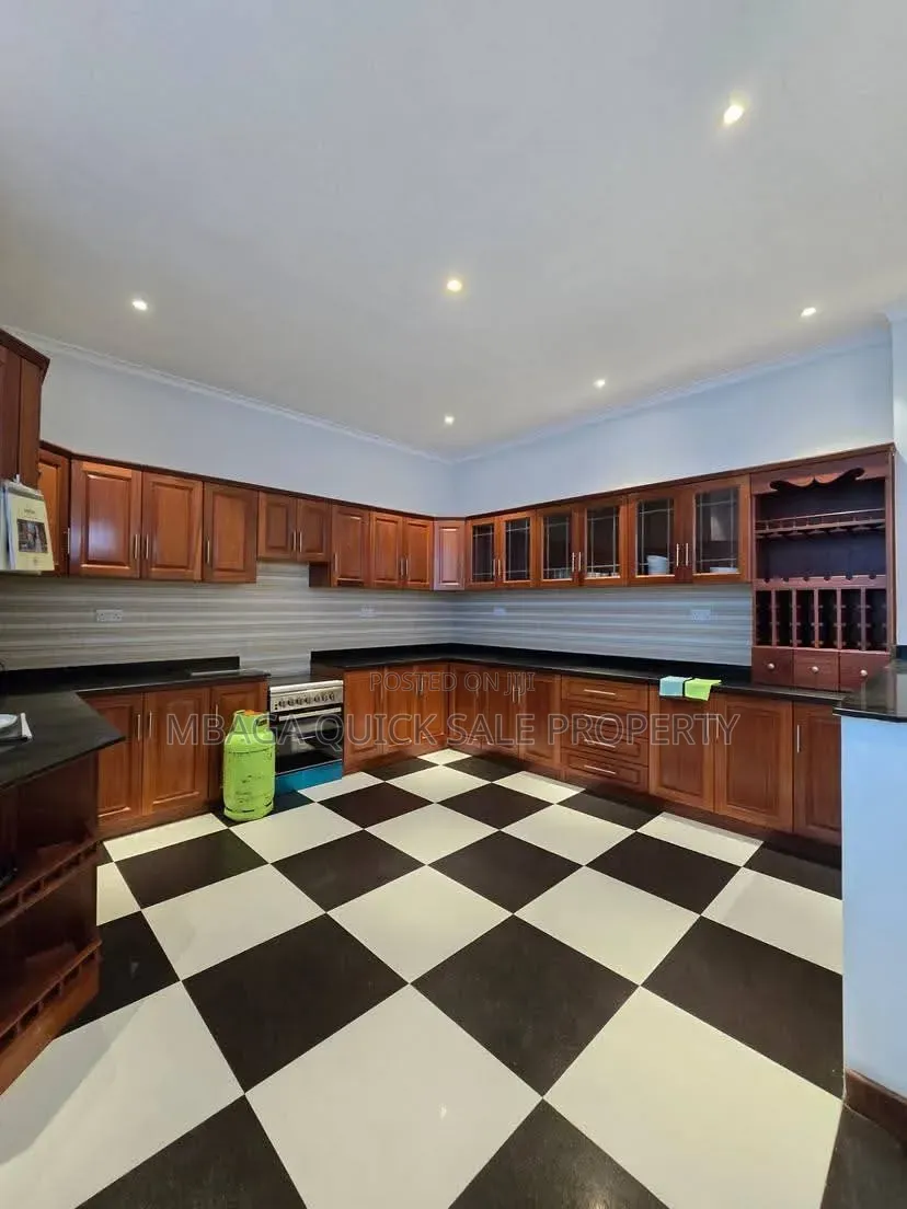 3bdrm Apartment in Mikocheni B for rent
