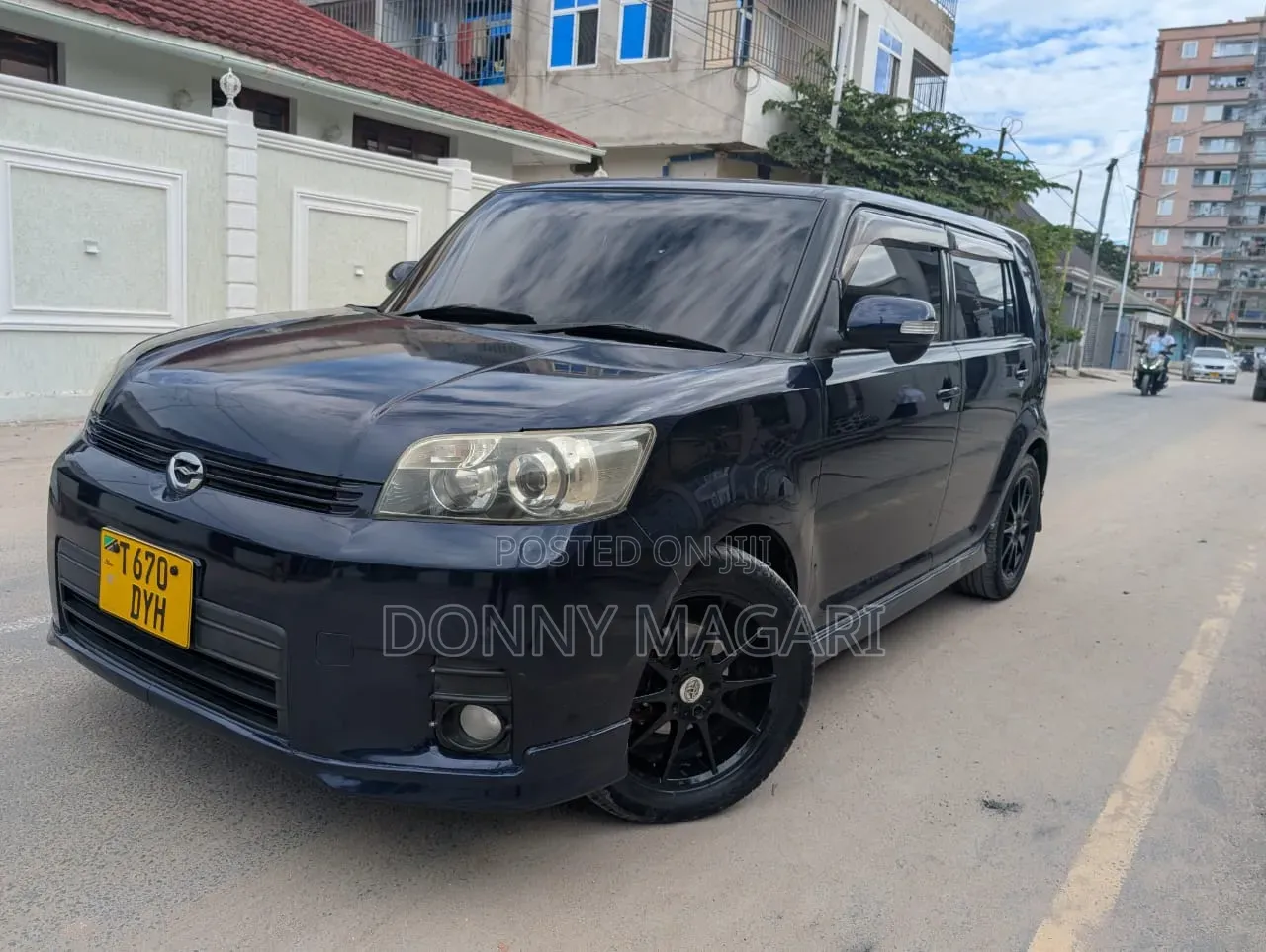 Toyota Corolla Rumion 2010 Black