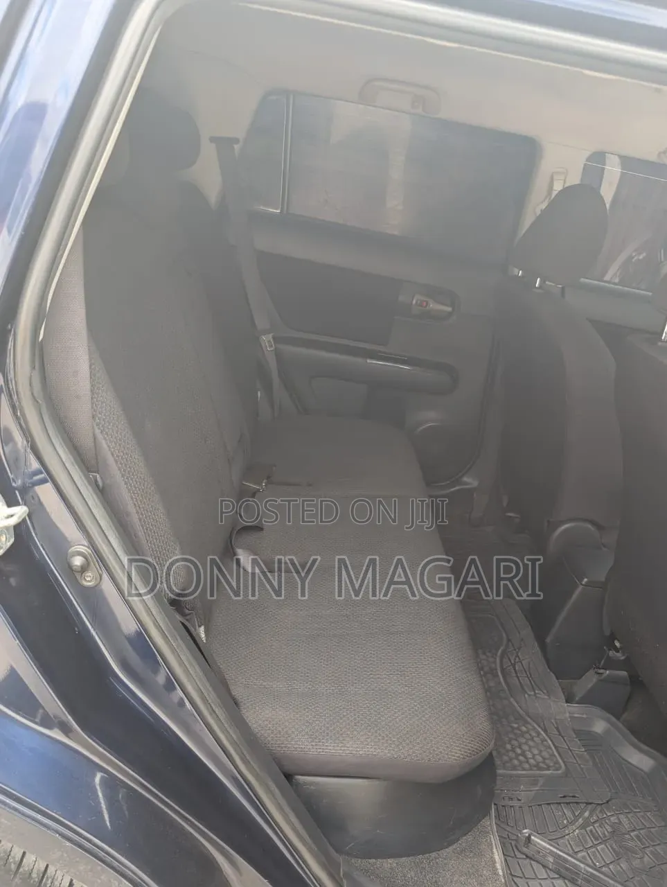 Toyota Corolla Rumion 2010 Black