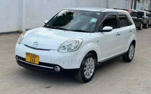 Mazda Verisa 2007 White
