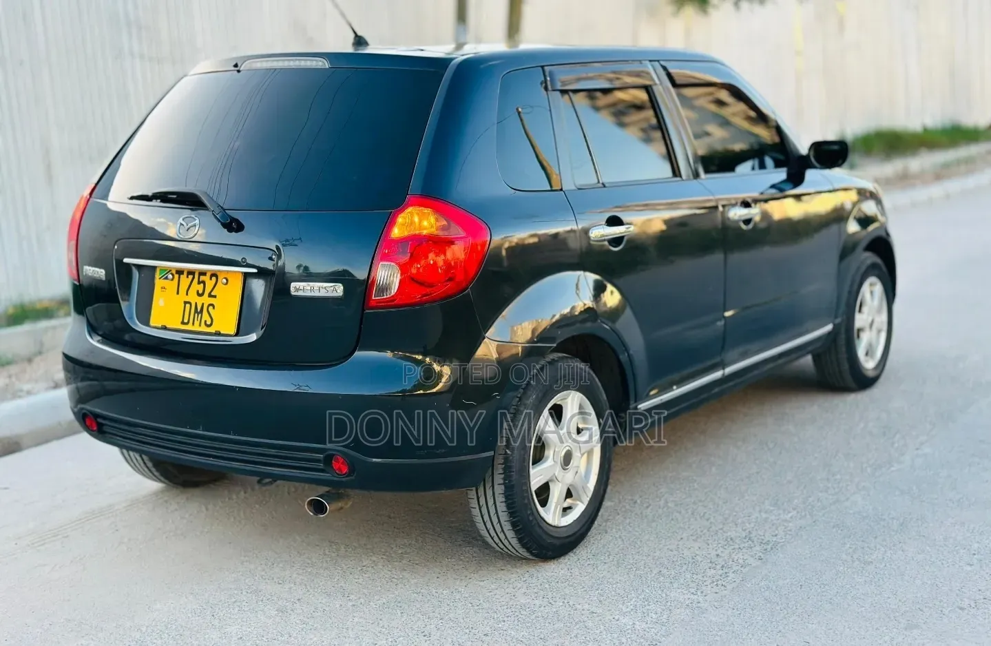 Mazda Verisa 2009 Black