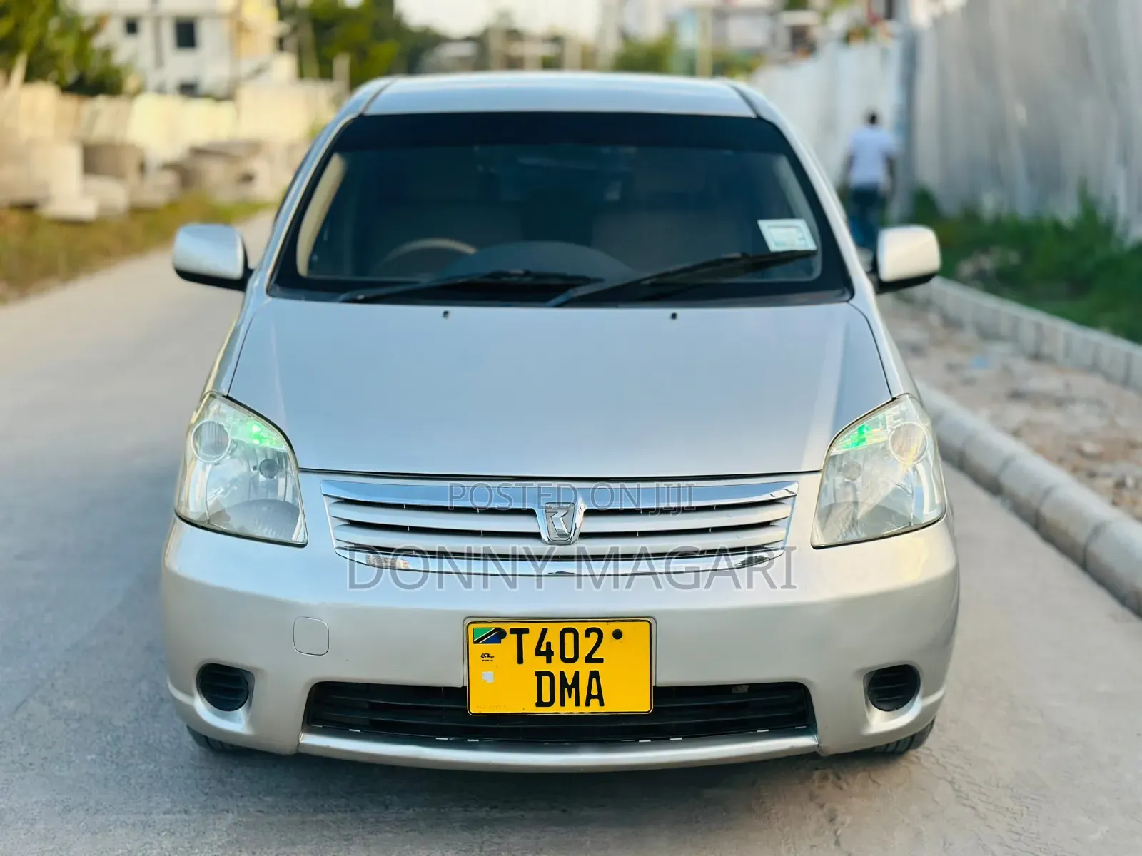 Toyota Raum 2007 Silver
