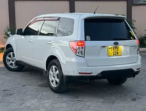 Subaru Forester 2008 White
