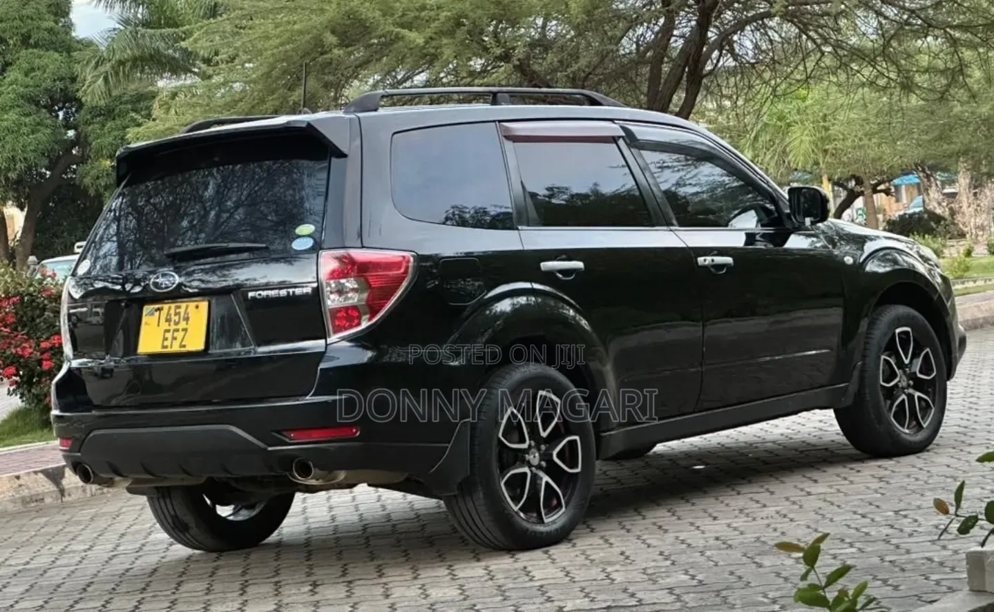 Subaru Forester 2011 Black