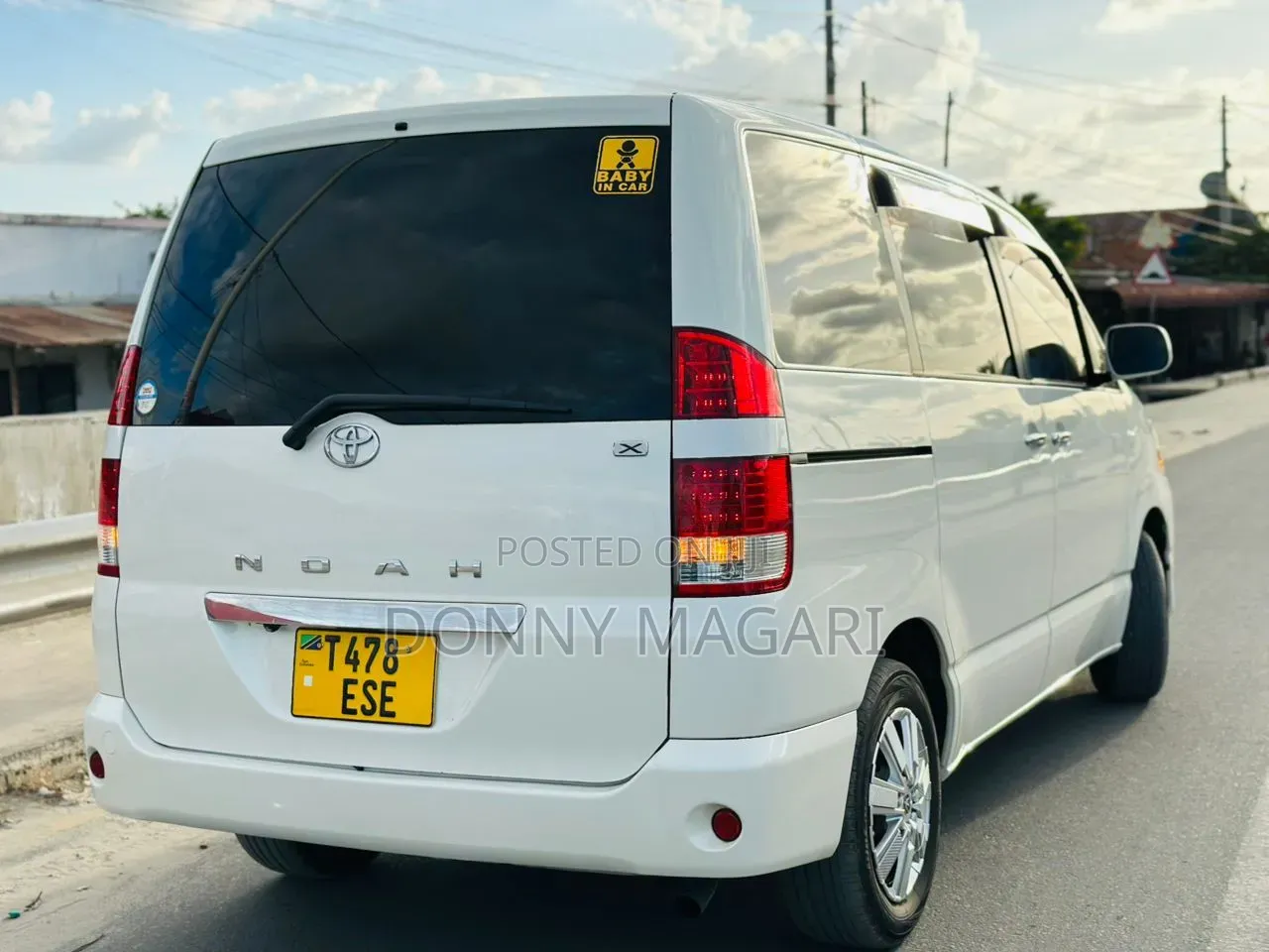 Toyota Noah 2005 Black