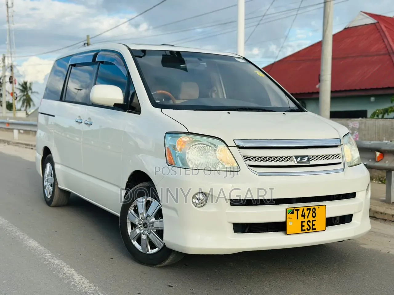 Toyota Noah 2005 Black