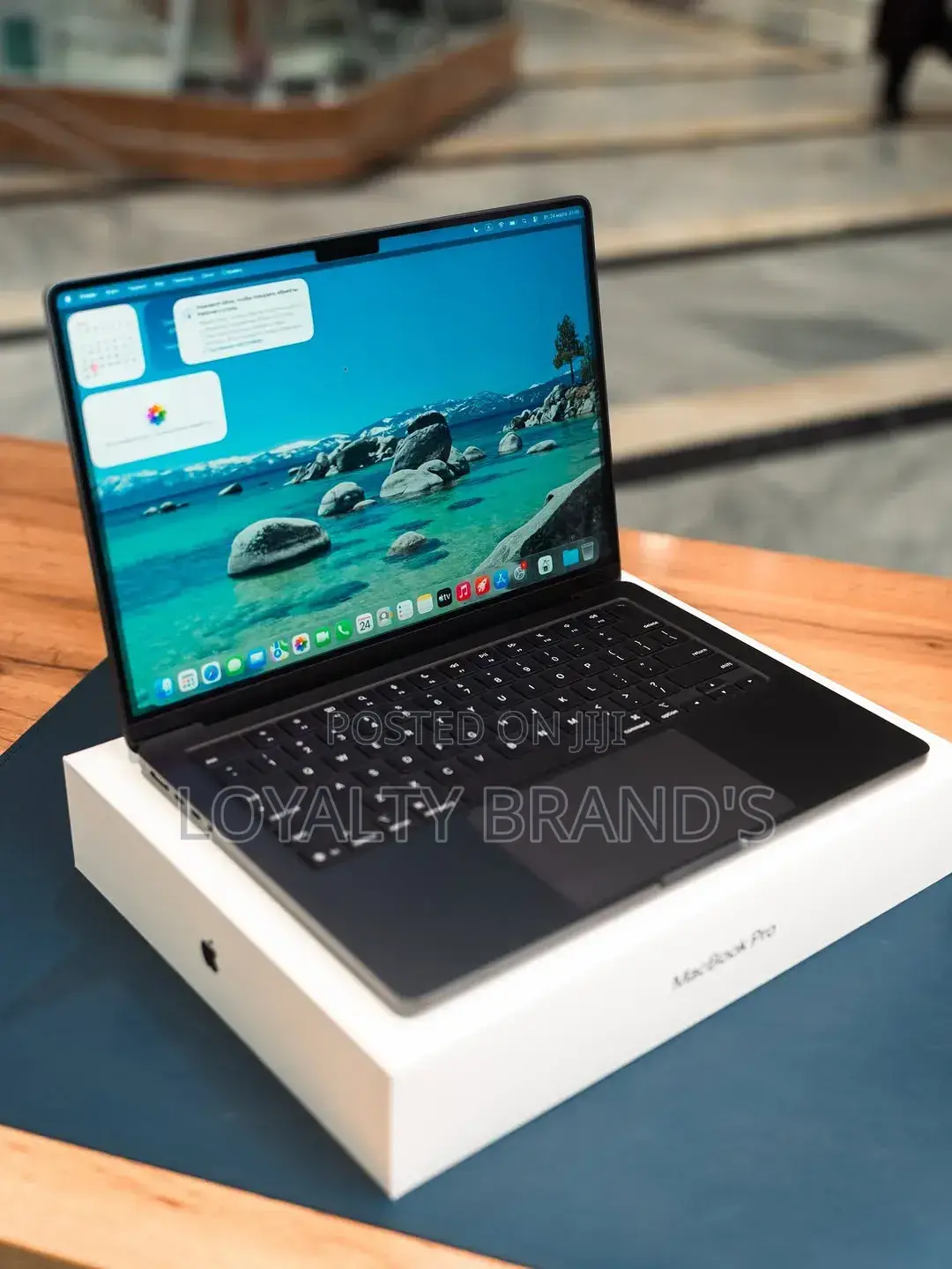 New Laptop Apple MacBook Pro 2025 M5 16GB Apple M5 SSD 1T