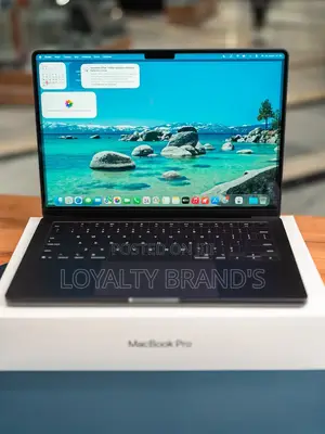 New Laptop Apple MacBook Pro 2025 M5 16GB Apple M5 SSD 1T