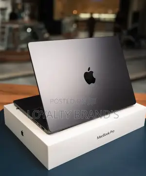 New Laptop Apple MacBook Pro 2025 M5 16GB Apple M5 SSD 1T