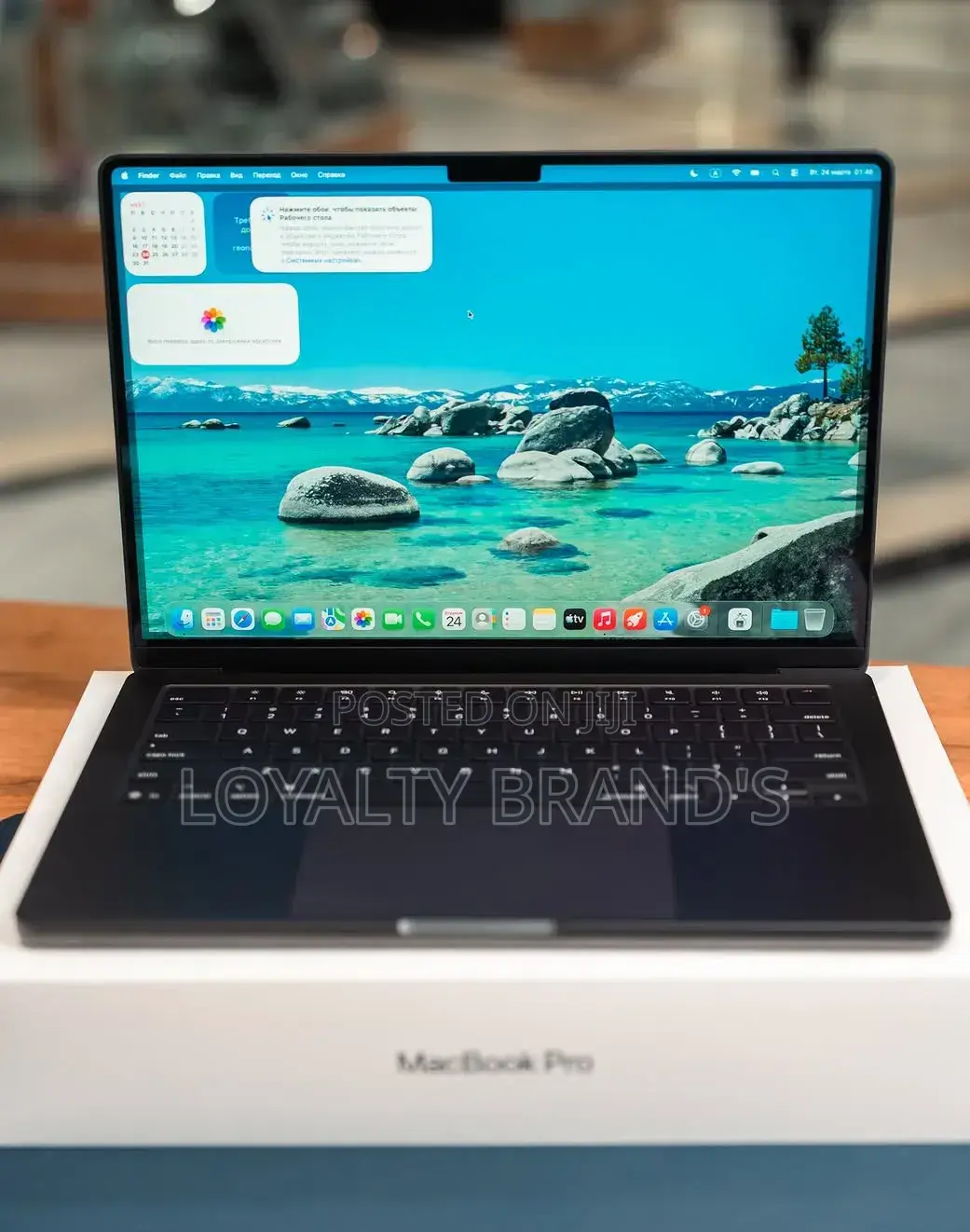 New Laptop Apple MacBook Pro 2025 M5 16GB Apple M5 SSD 512GB