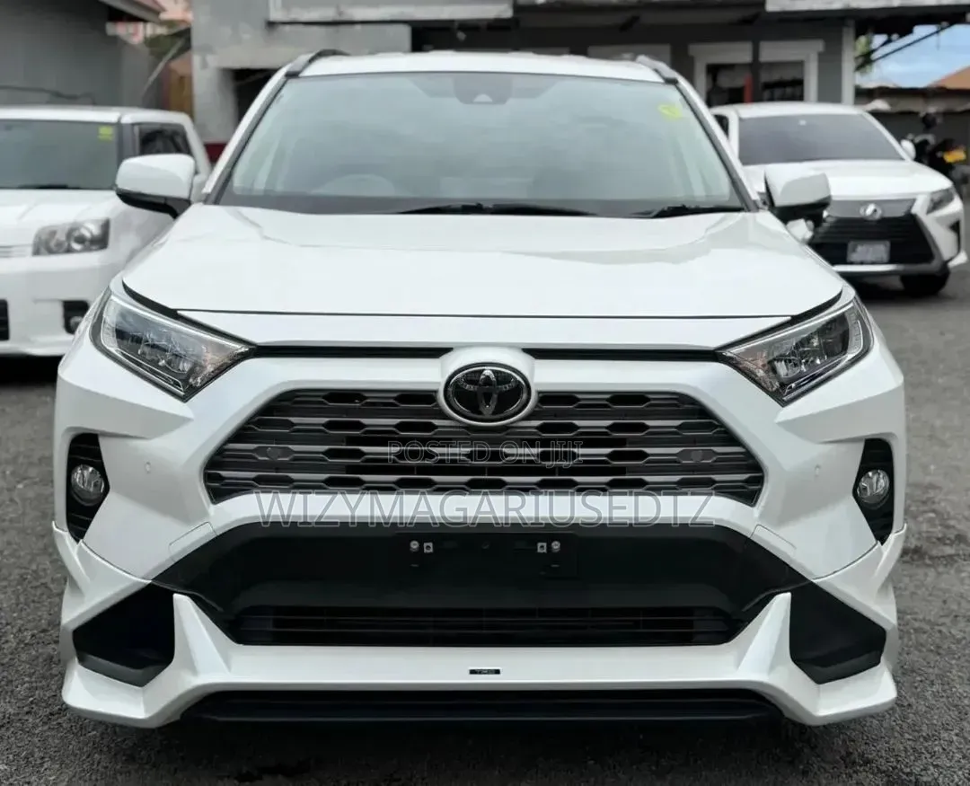 Toyota RAV4 2019 Off white