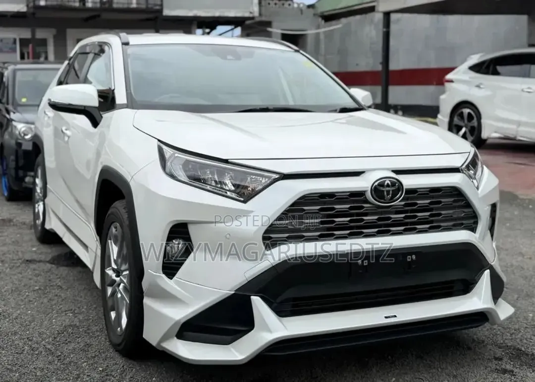 Toyota RAV4 2019 Off white