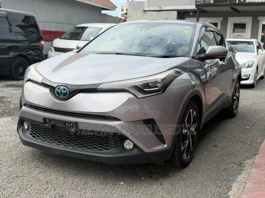 Toyota C-HR 2017 Gray
