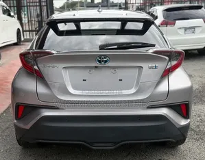 Toyota C-HR 2017 Gray