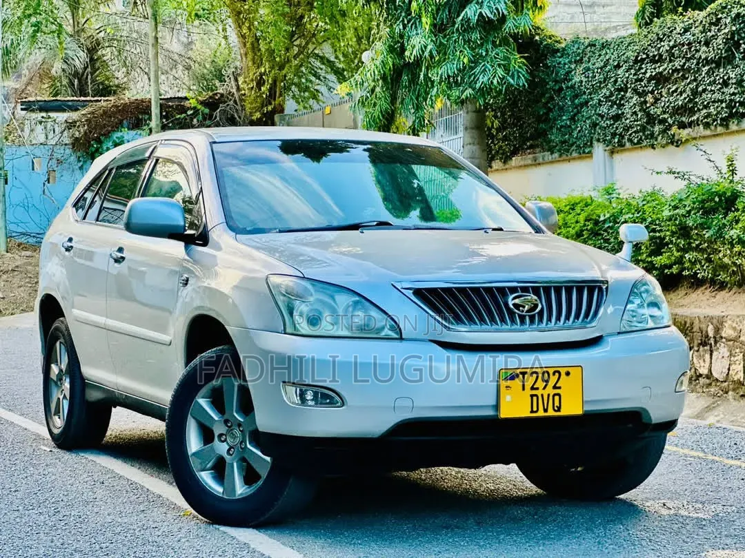 Toyota Harrier 2005 Silver