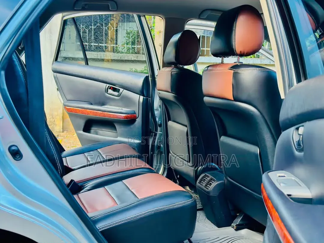 Toyota Harrier 2005 Silver