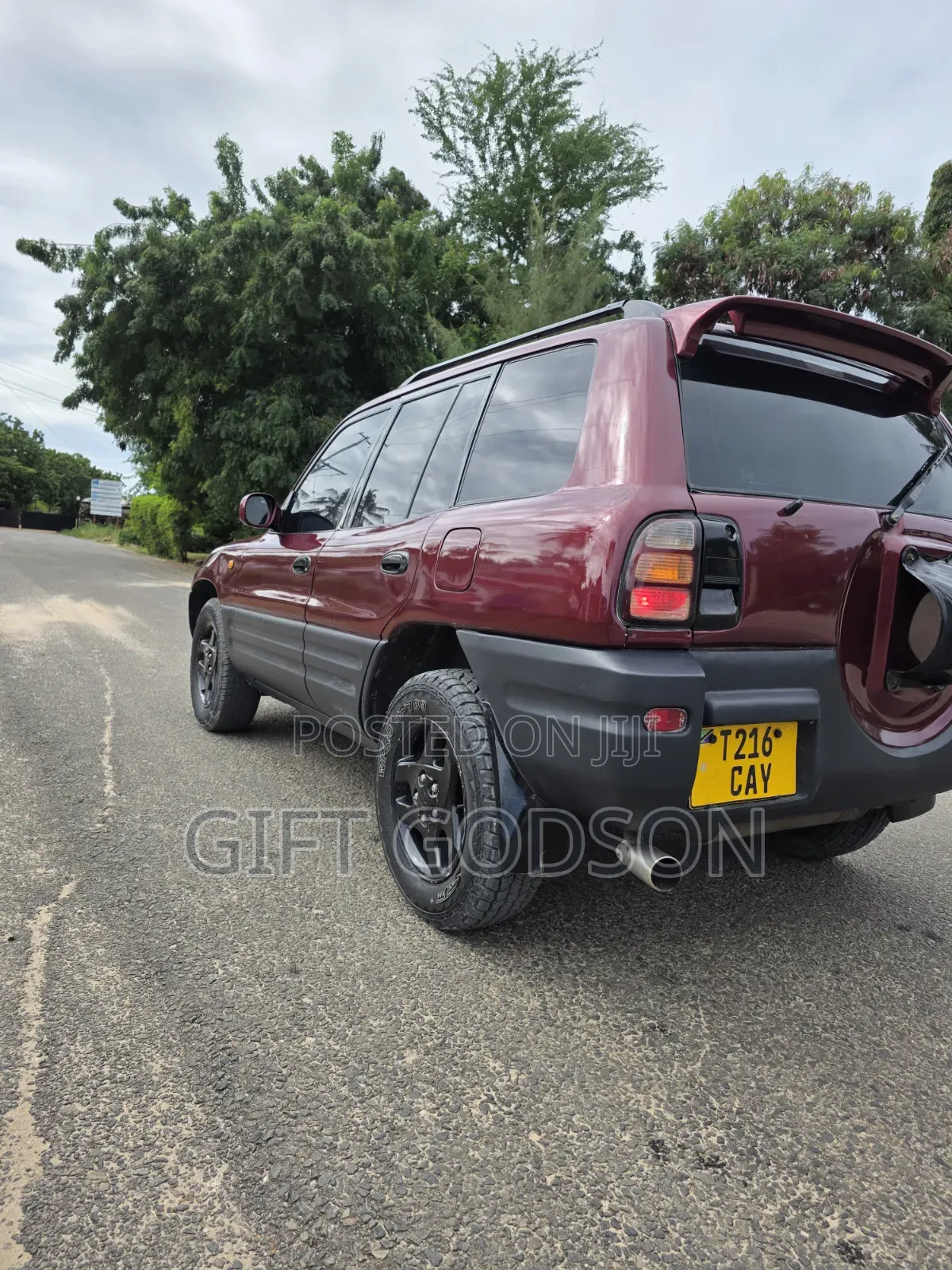 Toyota RAV4 Base FWD 1999 Maroon