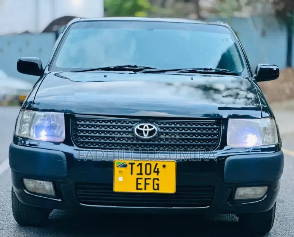 Toyota Succeed 2004 Black