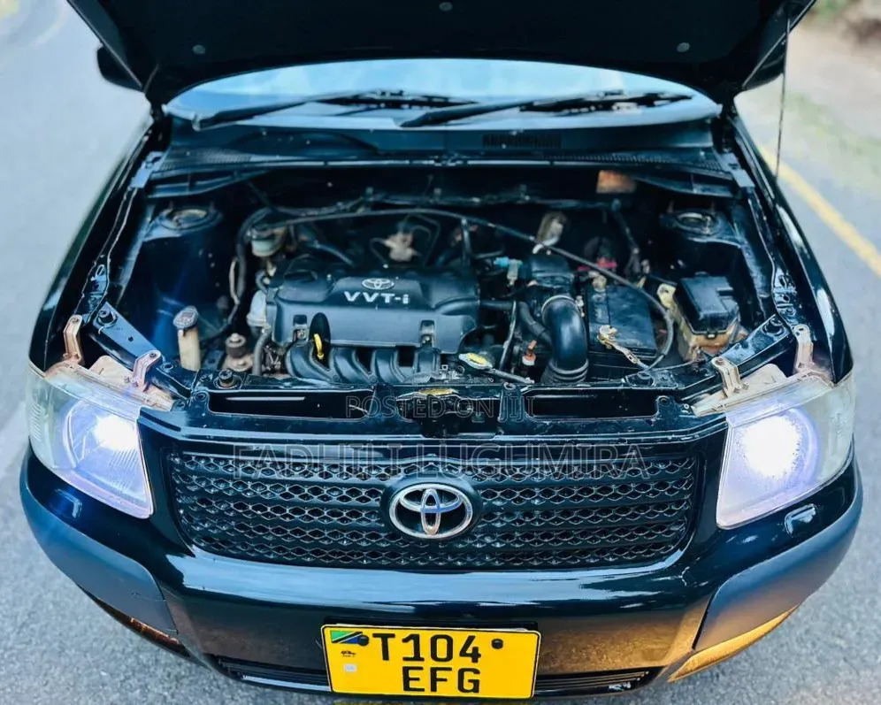 Toyota Succeed 2004 Black