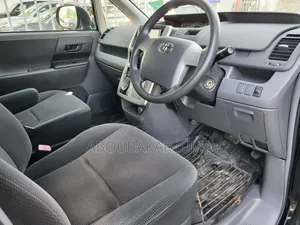 Toyota Voxy 2007 Black