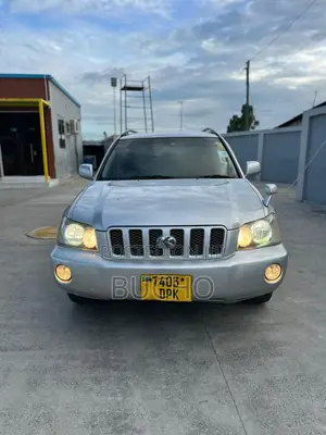 Toyota Kluger 2005 Silver