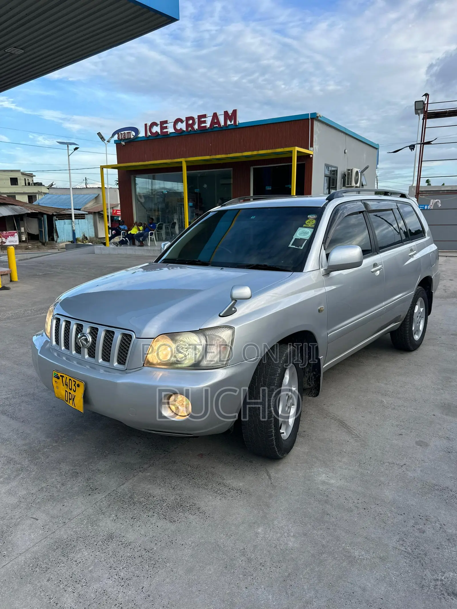 Toyota Kluger 2005 Silver
