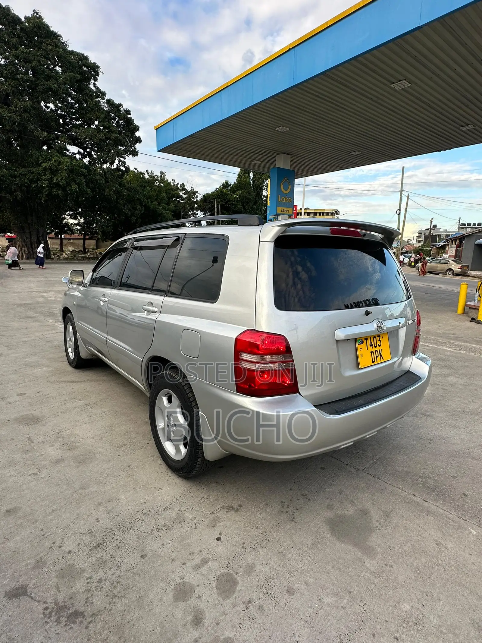 Toyota Kluger 2005 Silver