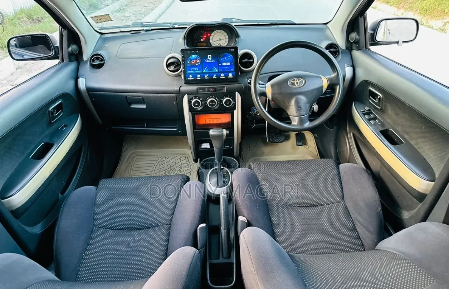 Toyota IST 2003 Black