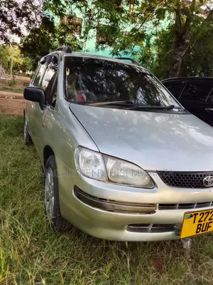 Toyota Corolla Spacio 2004 Silver
