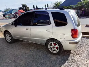 Toyota Corolla Spacio 2004 Silver