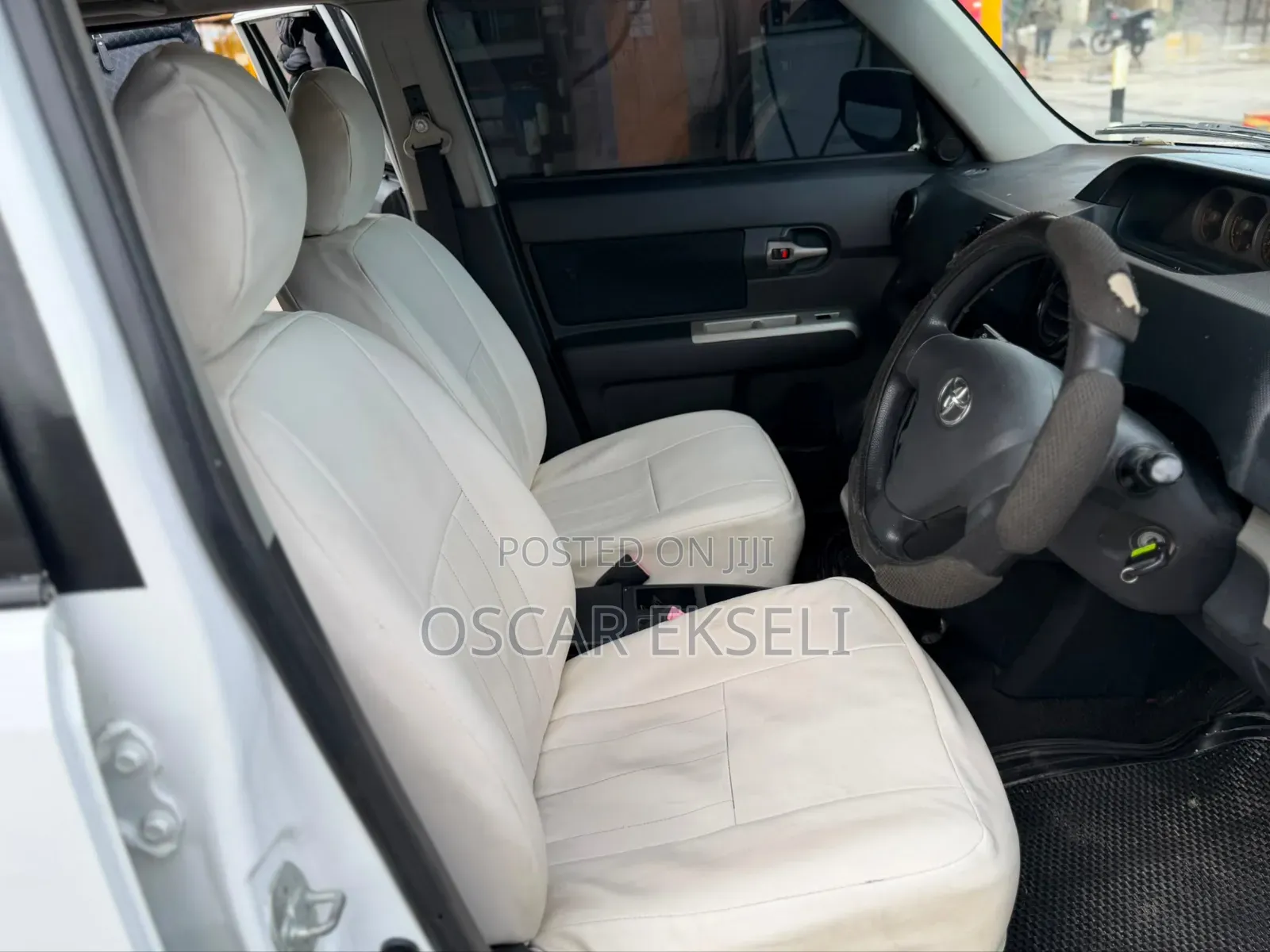 Toyota Corolla Rumion 2009 White