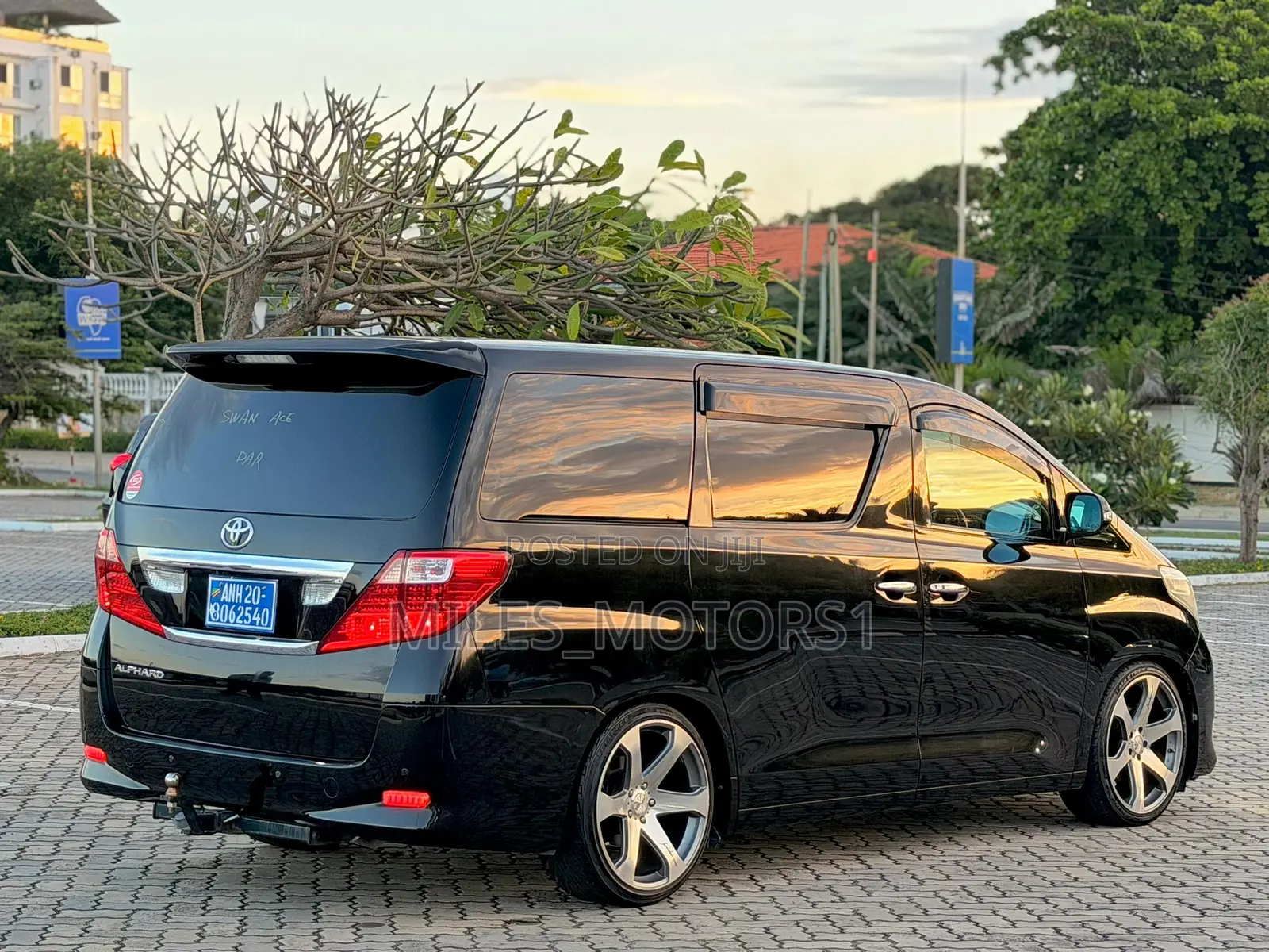 Toyota Alphard 2009 Black