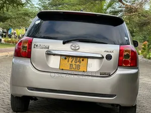 Toyota Corolla RunX 2005 Silver