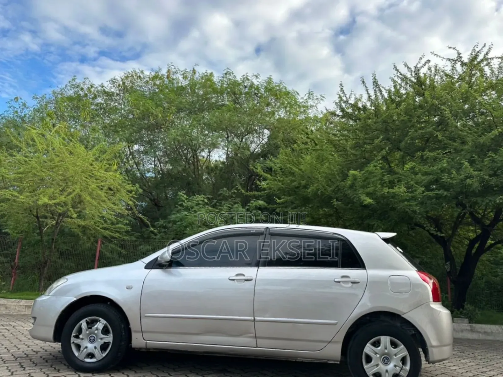 Toyota Corolla RunX 2005 Silver