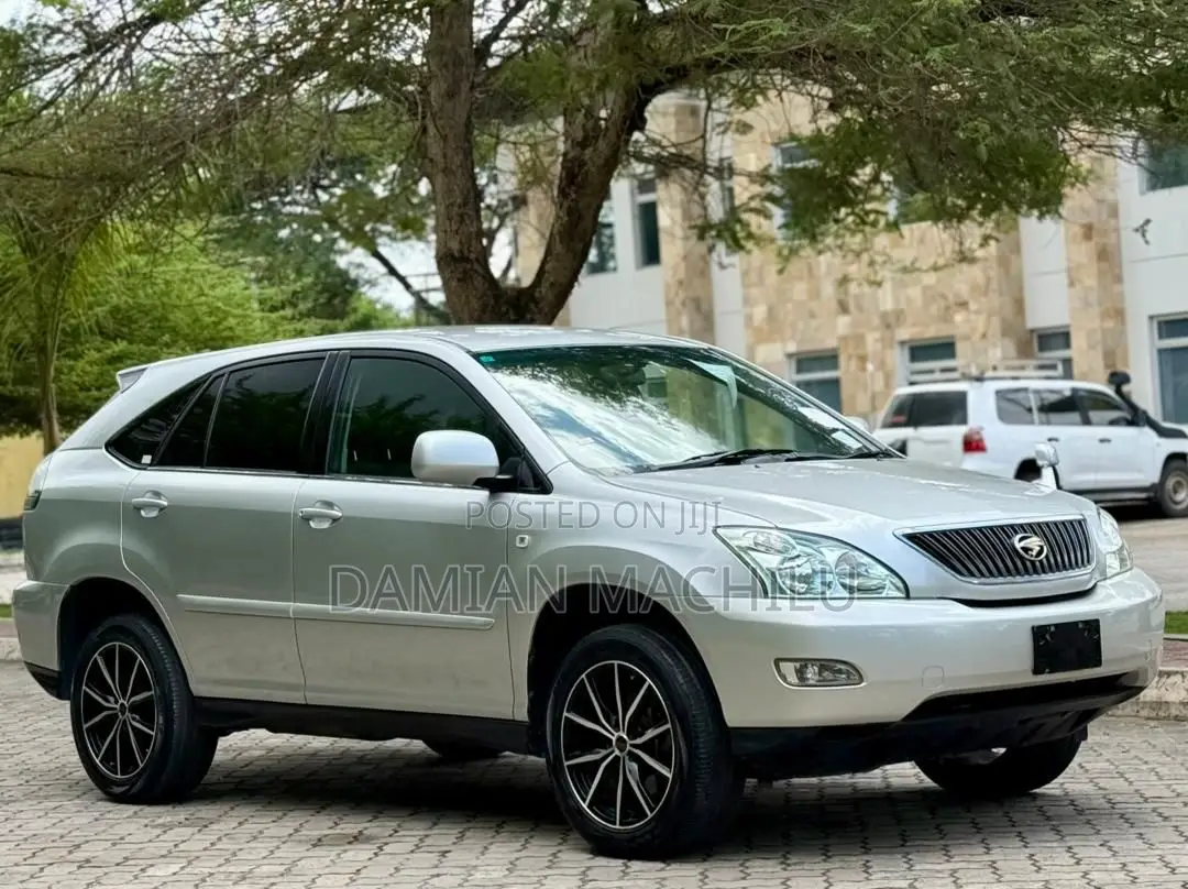 Toyota Harrier 2005 Silver