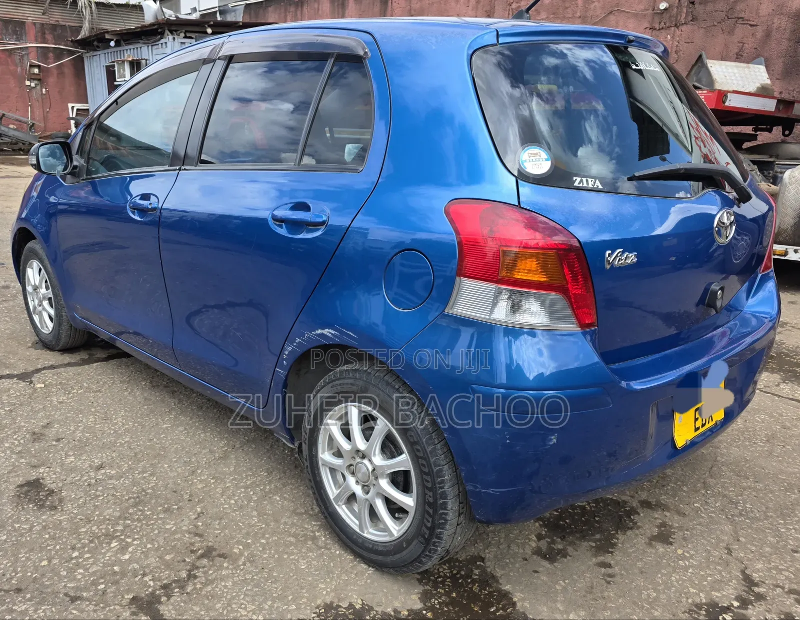 Toyota Vitz 2006 Blue