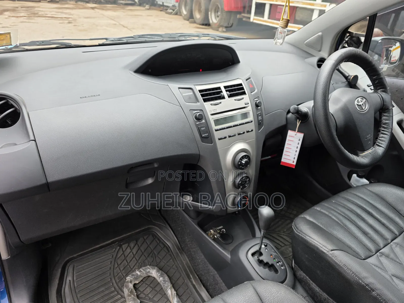 Toyota Vitz 2006 Blue