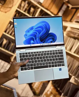 Laptop HP EliteBook 1040 G8 32GB Intel Core i7 SSD 512GB