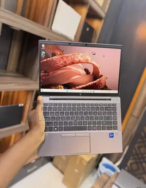 Laptop HP ZBook Firefly G8 16GB Intel Core i7 SSD 512GB