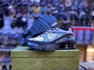 Men's Sneakers Nike Shox New Design 2026