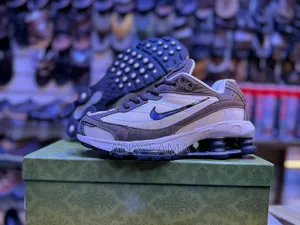 Men's Sneakers Nike Shox New Design 2026