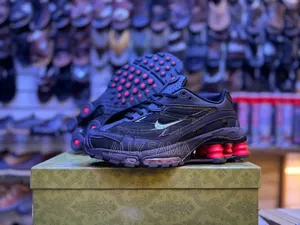 Men's Sneakers Nike Shox New Design 2026