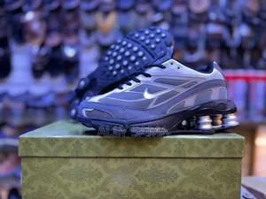 Men's Sneakers Nike Shox New Design 2026