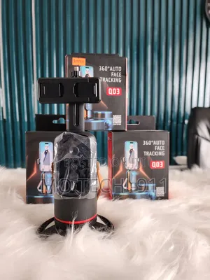 Q03 Auto Face Tracking Tripod