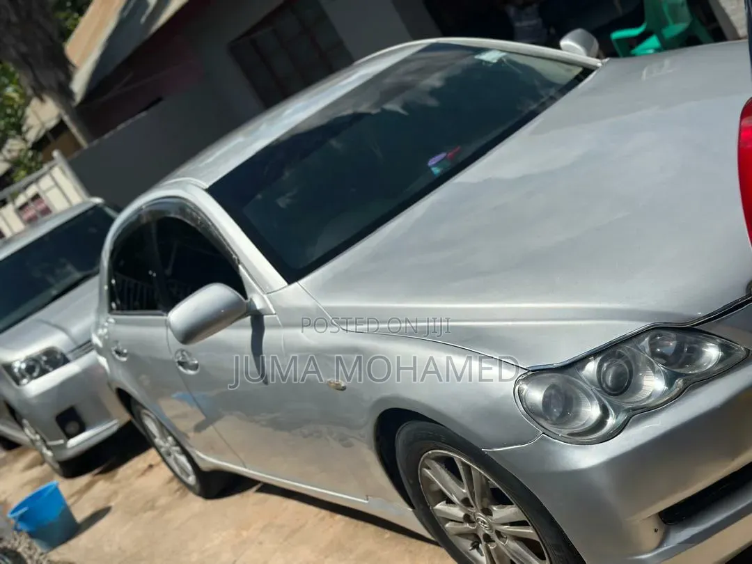 Toyota Mark X 2005 Silver