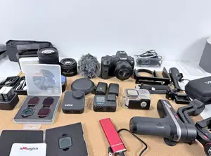 Digital Cameras and Accesories