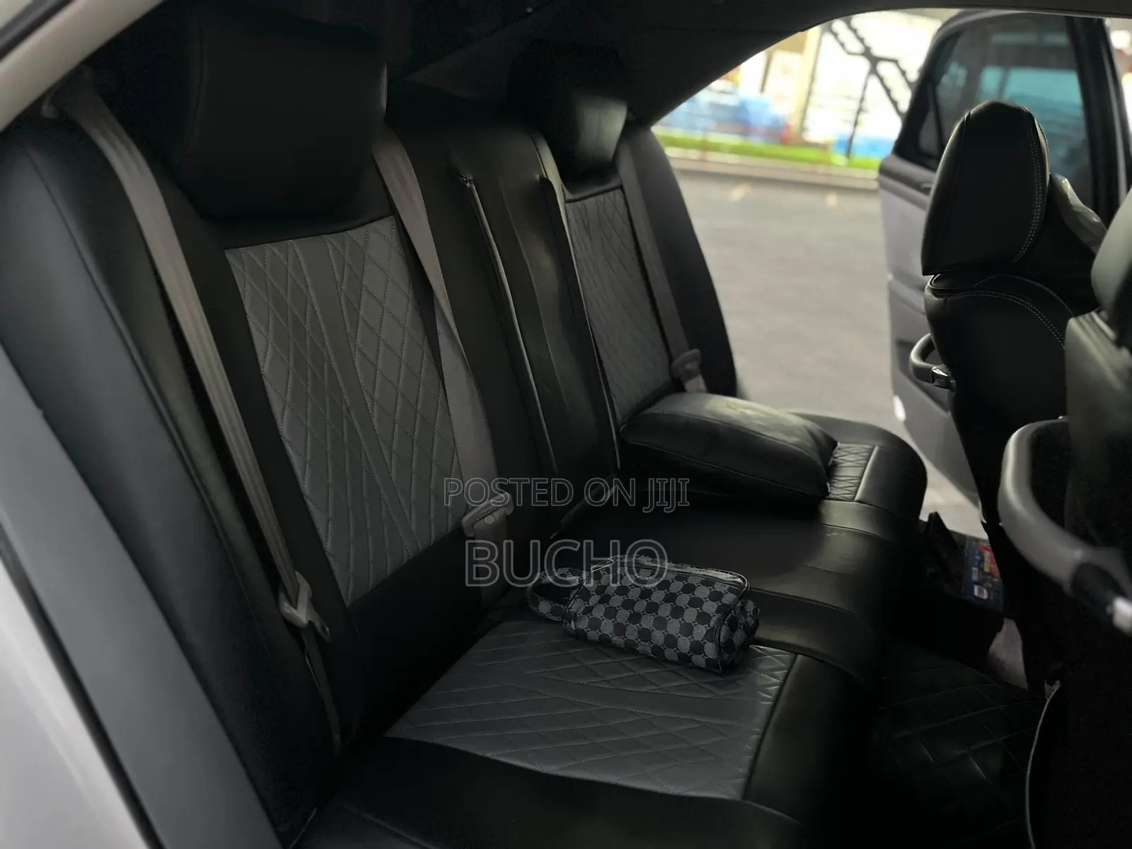 Toyota Crown 2007 White